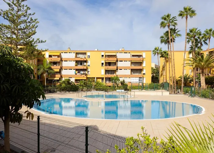 Clara Los Cristianos (Tenerife)