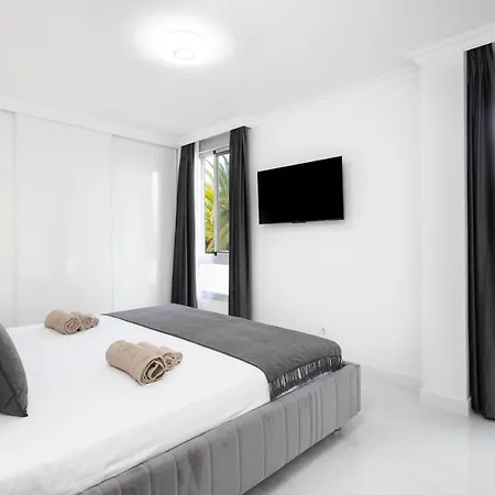 Apartamento Clara Los Cristianos (Tenerife)