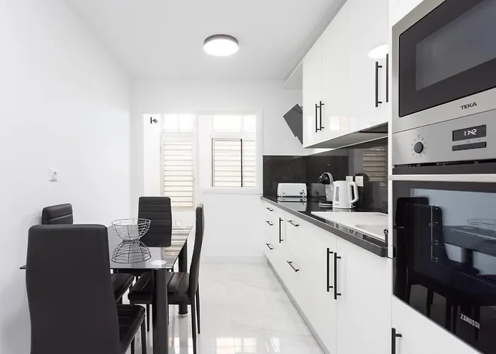 Clara Los Cristianos (Tenerife)